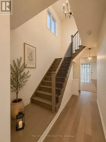 134 Maguire Road North Newmarket (glenway Estates) ON L3X 0M1