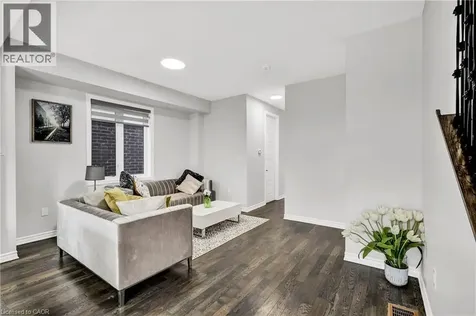 406 Dolman Street Breslau ON N0B 1M0