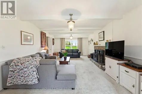 10 Huisman Lane Hamilton ON L8N 2Z7