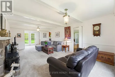 10 Huisman Lane Hamilton ON L8N 2Z7