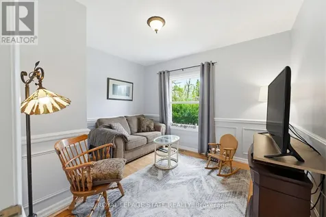 10 Huisman Lane Hamilton ON L8N 2Z7