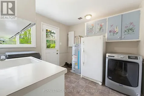 10 Huisman Lane Hamilton ON L8N 2Z7