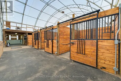 10 Huisman Lane Hamilton ON L8N 2Z7