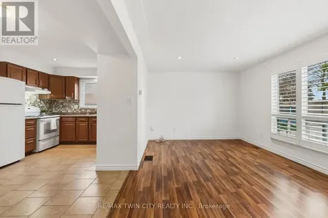51 Metcalfe Crescent Brantford ON N3R 2L7