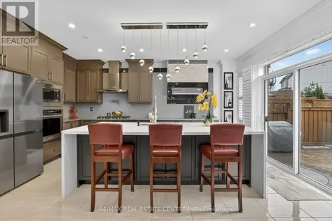 27 Drew Brown Boulevard Orangeville ON L9W 6Z4