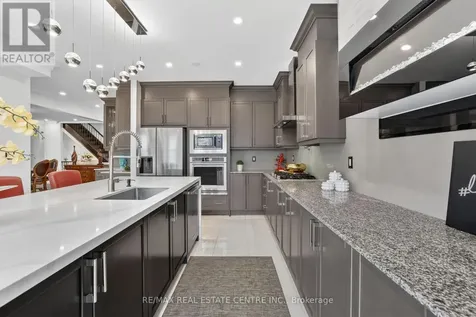 27 Drew Brown Boulevard Orangeville ON L9W 6Z4