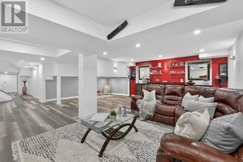 27 Drew Brown Boulevard Orangeville ON L9W 6Z4