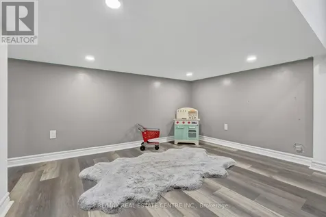 27 Drew Brown Boulevard Orangeville ON L9W 6Z4