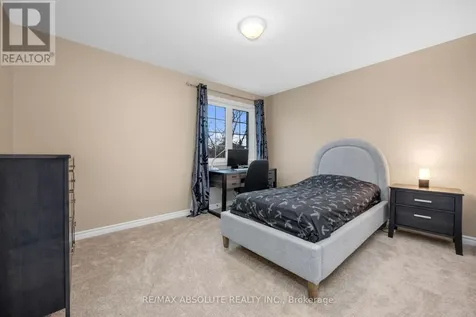 70 Cedar Valley Drive Ottawa ON K2M 3A3