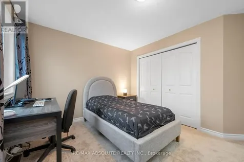 70 Cedar Valley Drive Ottawa ON K2M 3A3