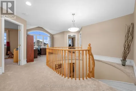 70 Cedar Valley Drive Ottawa ON K2M 3A3