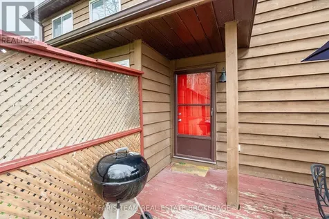 2720 Ireton Street Innisfil ON L9S 2J2
