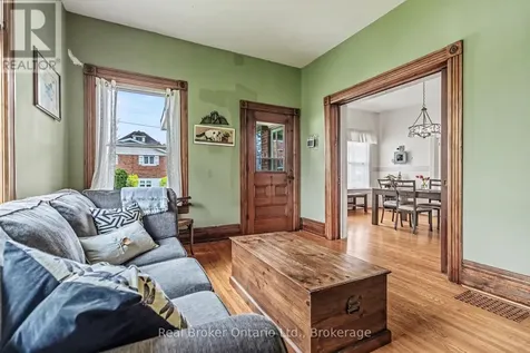 846 7th Avenue East Owen Sound ON N4K 2Y6