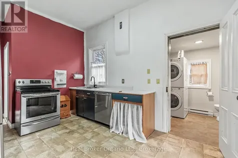846 7th Avenue East Owen Sound ON N4K 2Y6