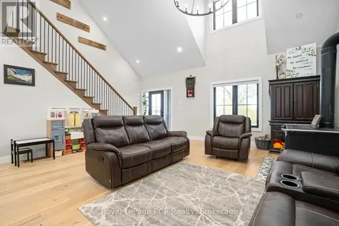45472 Creamery Road Howick ON N0G 1V0
