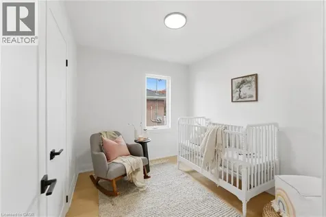 374 East 13th Street Hamilton ON L9A 4A1