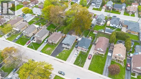 374 East 13th Street Hamilton ON L9A 4A1