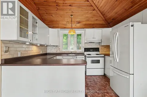 4664 Northwoods Drive Ottawa ON K0A 3M0