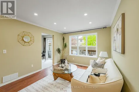 319 Glenbrae Avenue Ottawa ON K2W 0B9
