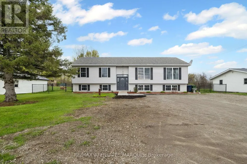 462 Highway 15 Road Rideau Lakes ON K7A 5B8