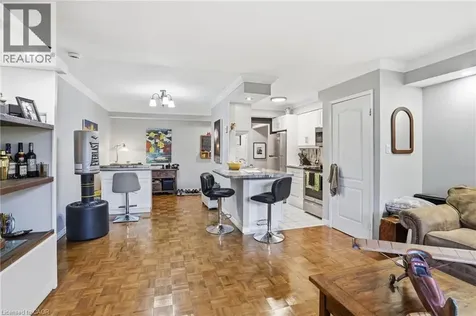 482 James Street North Hamilton ON L8L 1J1