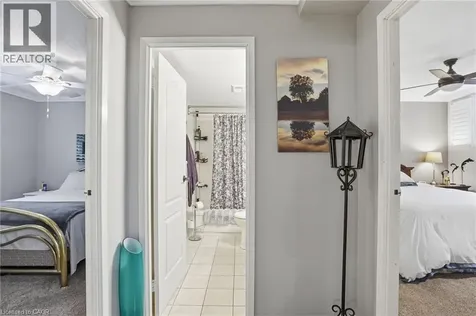 482 James Street North Hamilton ON L8L 1J1
