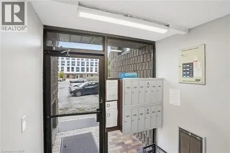 482 James Street North Hamilton ON L8L 1J1
