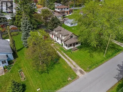 863 Erie Avenue West Kingsville ON N9Y 3C9