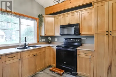 3619 Southwood Beach Boulevard Ramara ON L0K 2B0
