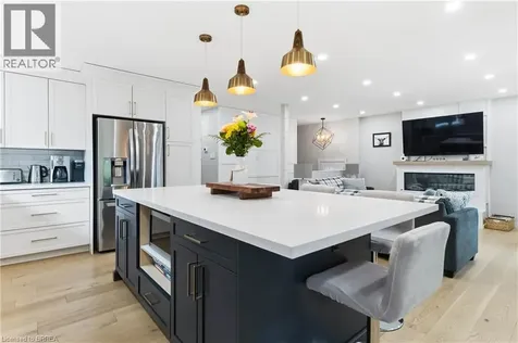 43 Brisbane Boulevard Brantford ON N3S 4K9