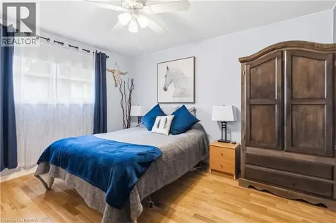 43 Brisbane Boulevard Brantford ON N3S 4K9