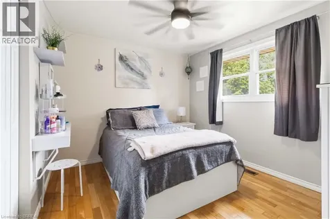 43 Brisbane Boulevard Brantford ON N3S 4K9