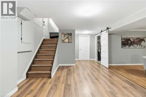 43 Brisbane Boulevard Brantford ON N3S 4K9