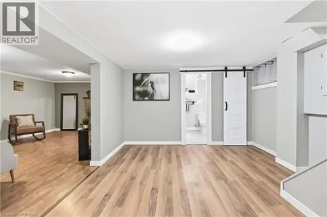 43 Brisbane Boulevard Brantford ON N3S 4K9