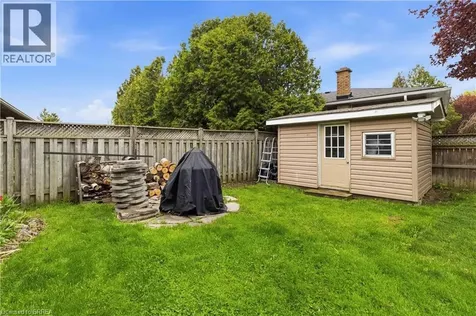 43 Brisbane Boulevard Brantford ON N3S 4K9