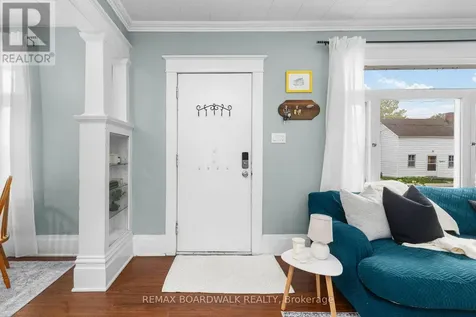 11 Frank Street Carleton Place ON K7C 2Z6