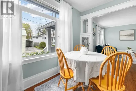 11 Frank Street Carleton Place ON K7C 2Z6