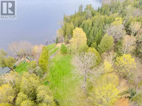 5468 Torbolton Ridge Road Ottawa ON K0A 3M0