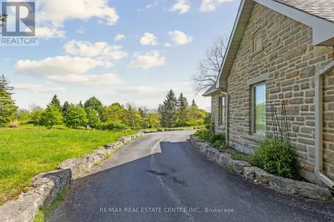 6 Fox Run Road Puslinch ON N1H 6H9