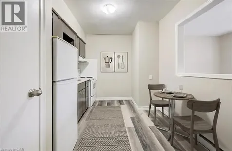 628 Victoria Street South Kitchener ON N2M 3B1