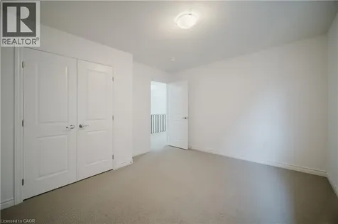 19 Mclaren Avenue Brantford ON N3T 0T4