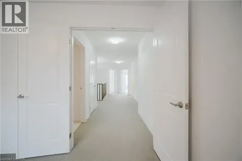19 Mclaren Avenue Brantford ON N3T 0T4