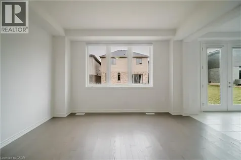 19 Mclaren Avenue Brantford ON N3T 0T4