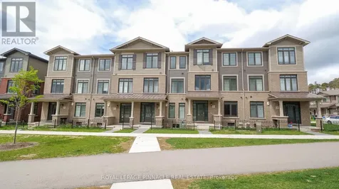100 Hollywood Court Cambridge ON M1R 0C5