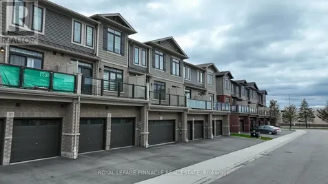 100 Hollywood Court Cambridge ON M1R 0C5