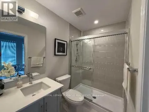 100 Hollywood Court Cambridge ON M1R 0C5