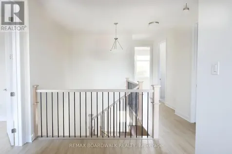 724 Kenny Gordon Avenue Ottawa ON K4M 0X8