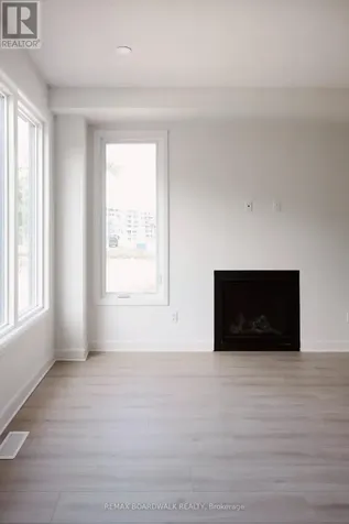 724 Kenny Gordon Avenue Ottawa ON K4M 0X8