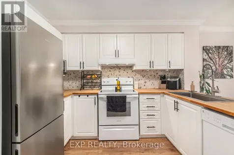 74 Lakepointe Drive Ottawa ON K4A 5E5