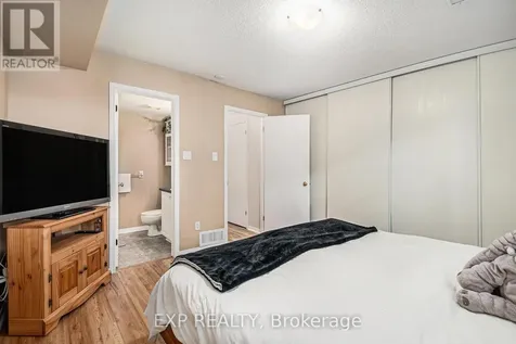 74 Lakepointe Drive Ottawa ON K4A 5E5